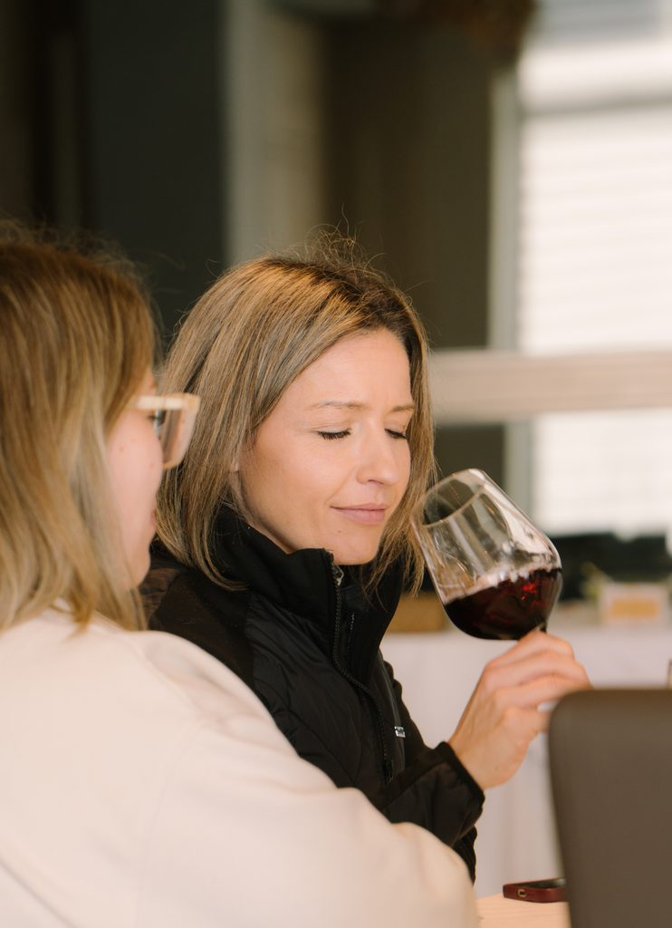 Cómo catar un vino paso a paso